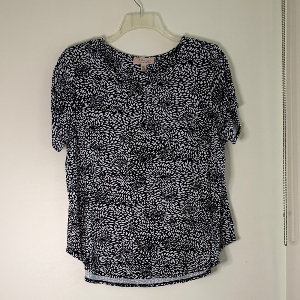 Philosophy Wiman Black & White Short Sleeve Top Blouse